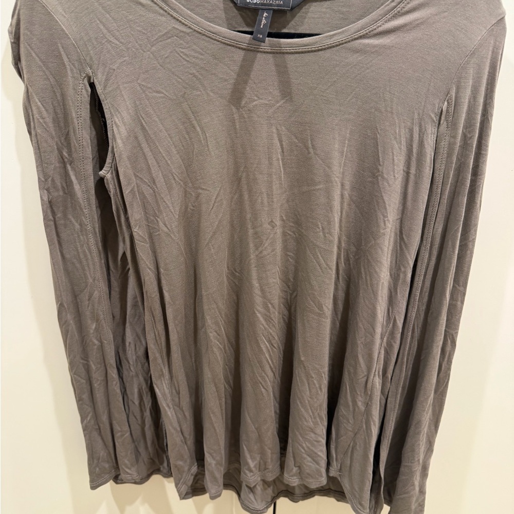 BCBGMaxAzria Brown Cape Sleeve Blouse - Picture 5 of 6